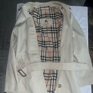 BURBERRY LONDON  COAT TRENCH  For  Girl  and Woman  Size  US S.